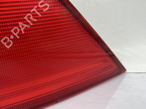 right-taillight-ford-mondeo-iii-b5y-2000-2001-2002-2003-2004-2005-2006-2007-26395424 main image