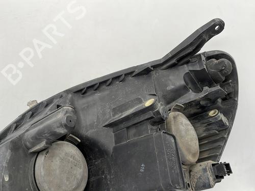 Right headlight OPEL ZAFIRA / ZAFIRA FAMILY B (A05) 1.9 CDTI (M75) | BP28103484C29 