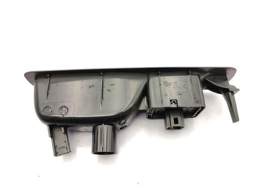 Used Right rear window switch Right rear window switch RENAULT LAGUNA III Grandtour (KT0/1) 2.0 dCi (KT07, KT0J, KT14, KT1A, KT1S) (131 hp) 23680348 23680348