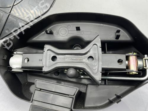 Other PEUGEOT 1007 (KM_) 1.4 HDi | BP23683654O1