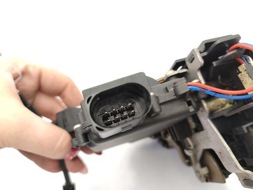 Front right lock VW GOLF IV (1J1) 1.9 TDI | BP23887379C97 