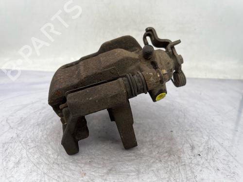 Used Right rear brake caliper Right rear brake caliper VW TRANSPORTER T5 Van (7HA, 7HH, 7EA, 7EH) 1.9 TDI (84 hp) 36663925 36663925