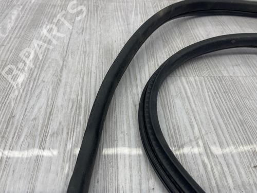 Used Rubber door seal Rubber door seal 37868165 37868165
