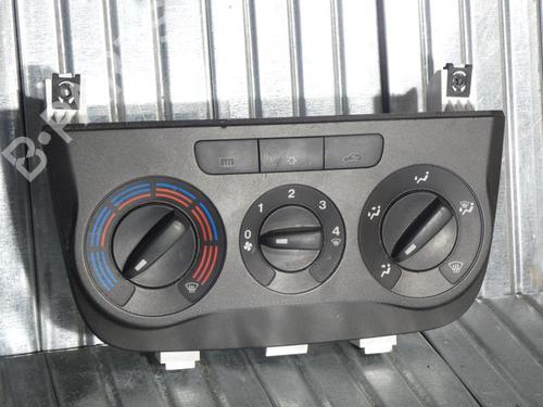 Used Climate control FIAT GRANDE PUNTO (199_) 1.3 D Multijet (199.AXD11, 199.AXD1A, 199.AXD1B,... (90 hp) 23694257