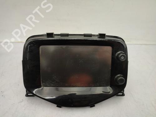 Used Radio PEUGEOT 108 1.2 (82 hp) 24425930