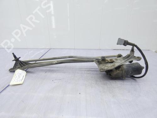Used Front wiper motor RENAULT SAFRANE I (B54_) 2.1 dT (B546) (88 hp) 23700586