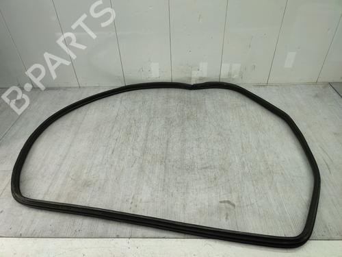 Used Rubber door seal BMW 1 (E87) 116 d (116 hp) 24115711
