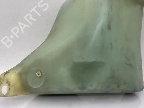 Windscreen washer tank VW POLO III (6N1) 64 1.9 D | BP24658890C113