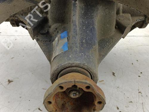 Rear axle JEEP GRAND CHEROKEE II (WJ, WG) 3.1 TD 4x4 | BP23677233M2 