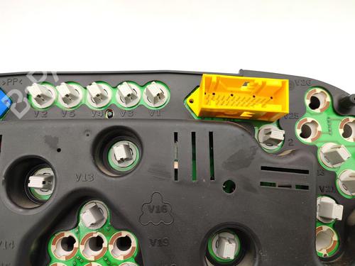 Instrument cluster PEUGEOT 306 Hatchback (7A, 7C, N3, N5) 1.9 D | BP23721618C47 