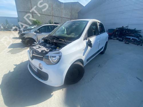 Right taillight RENAULT TWINGO III (BCM_, BCA_) 1.0 SCe 70 | BP27704722C35 - Image 21