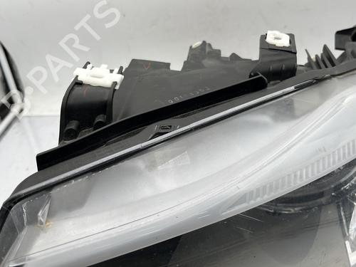 Left headlight BMW 3 (E90) 320 d | BP29839402C28
