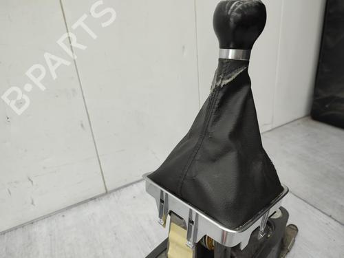 Gear lever VW GOLF PLUS V (5M1, 521) 2.0 TDI | BP23706743M90 