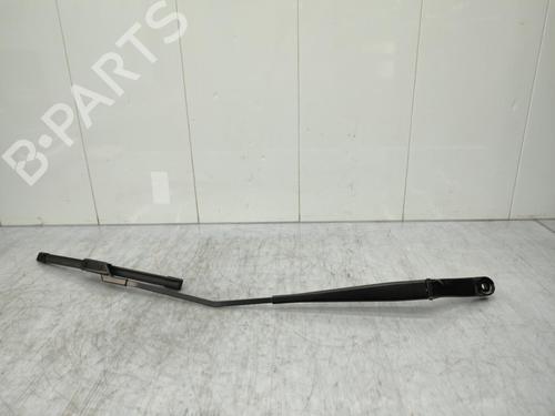 front-windshield-wiper-arm-nissan-pulsar-hatchback-c13-2014-23709453 main image
