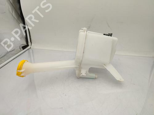 Windscreen washer tank TOYOTA YARIS (_P13_) 1.0 (KSP130_, KSP130) | BP27896283C113 