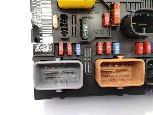 Fuse box PEUGEOT 307 (3A/C) 1.6 HDi | BP23680387E1 