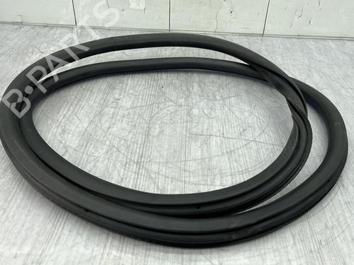 Rubber door seal PEUGEOT 208 II (UB_, UP_, UW_, UJ_) e-208 | BP23760491C142 