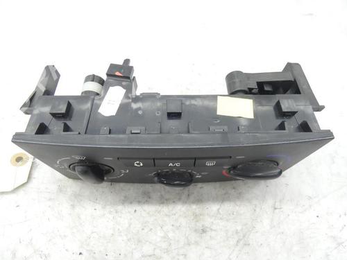 Used Climate control Climate control PEUGEOT 207 (WA_, WC_) 1.6 HDi (90 hp) 23696087 23696087