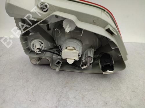 Right tailgate light PEUGEOT 308 SW II (LC_, LJ_, LR_, LX_, L4_) 2.0 BlueHDi 150 | BP27220861C80 