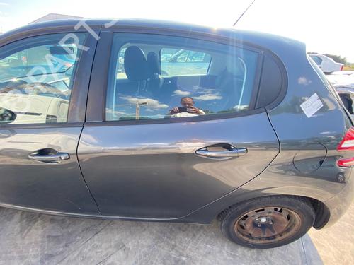 Used Left rear door Left rear door 38111549 38111549