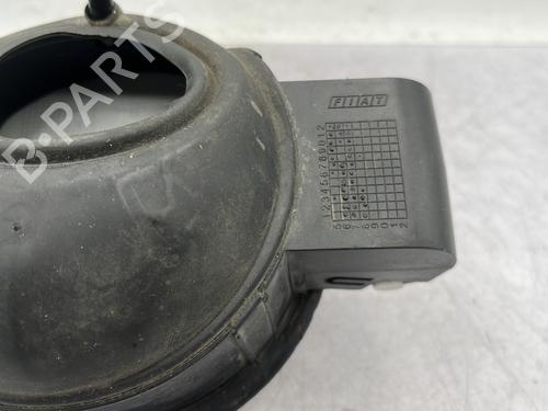 fuel-flap-fiat-grande-punto-199_-2005-30538427 main image