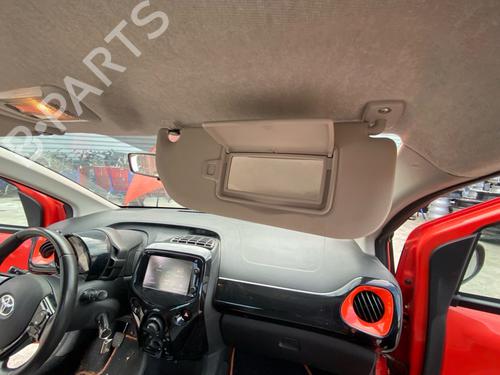 Used Right sun visor Right sun visor 36986068 36986068