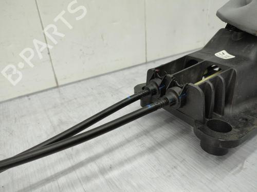 Gear lever PEUGEOT 208 I (CA_, CC_) 1.2 VTI 82 | BP23720738M90