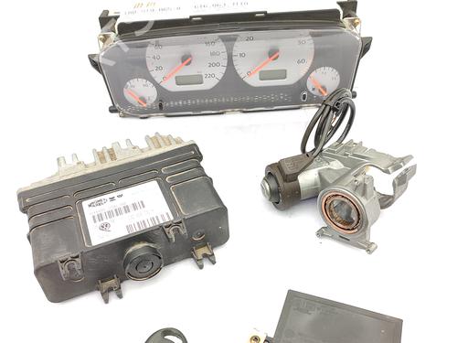 Elektronisk modul VW GOLF III (1H1) 1.6 (75 hp) 23757223
