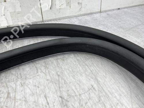 Gumowa uszczelka drzwi FORD C-MAX II (DXA/CB7, DXA/CEU) 1.0 EcoBoost | BP30046340C142 