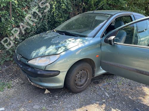 Used Parts PEUGEOT 206 Hatchback (2A/C) 1.4 i (75 hp) 4372465