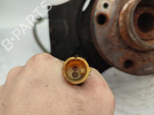 Used Right front steering knuckle RENAULT SAFRANE I (B54_) 2.5 dT (B548) (113 hp) 23689112