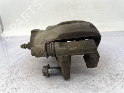 right-front-brake-caliper-toyota-aygo-_b4_-2014-37676502 main image
