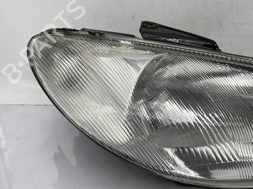 Used Right headlight Right headlight PEUGEOT 206 Hatchback (2A/C) 2.0 HDI 90 (90 hp) 30132269 30132269