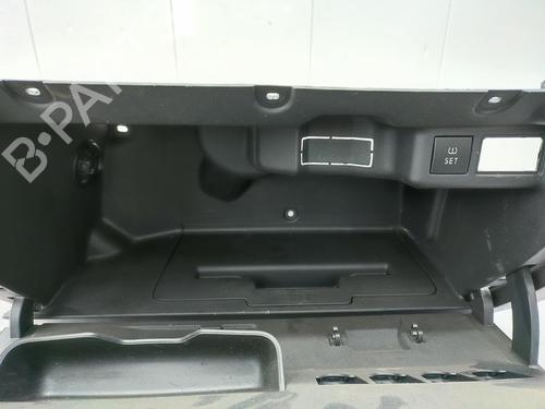 Used Glove box VW POLO V (6R1, 6C1) 1.6 TDI (90 hp) 23712885
