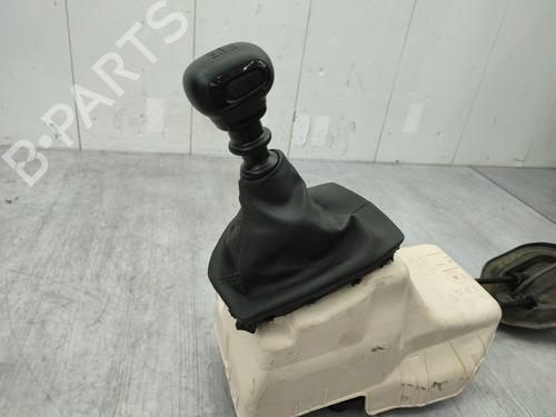 Gear lever PEUGEOT 208 II (UB_, UP_, UW_, UJ_) 1.2 PureTech 100 | BP27604306M90 