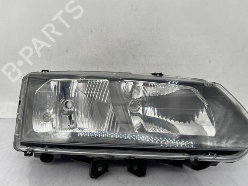 Used Right headlight RENAULT AVANTIME (DE0_) 2.2 dCi (DE01) (150 hp) 30262061