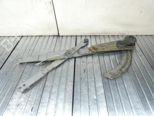 Used Front right window mechanism Front right window mechanism AUSTIN METRO I Fastback (XF) 1.3 L, HLE, S (60 hp) 23697993 23697993