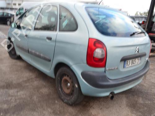 Front wiper motor CITROËN XSARA PICASSO (N68) 2.0 HDi | BP23674135M29 