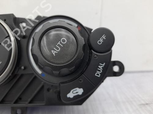 Used Climate control Climate control HONDA CIVIC VIII Hatchback (FN, FK) 2.2 CTDi (FK3) (140 hp) 23699949 23699949