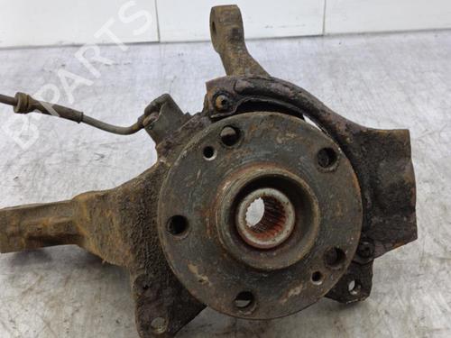 Left front steering knuckle RENAULT SAFRANE II (B54_) 2.2 dT (B54G) | BP23688772M25 