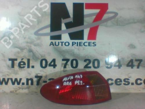 Feu arrière gauche ALFA ROMEO 147 (937_) 1.9 JTDM 16V (937.AXN1B, 937.BXN1B) (150 hp) 23687706