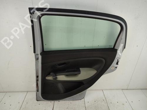 right-rear-door-fiat-grande-punto-199_-2005-23708863 main image