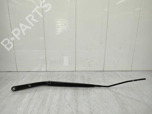 Front windshield wiper arm RENAULT CLIO IV (BH_) 1.5 dCi 90 | BP23739535C143 