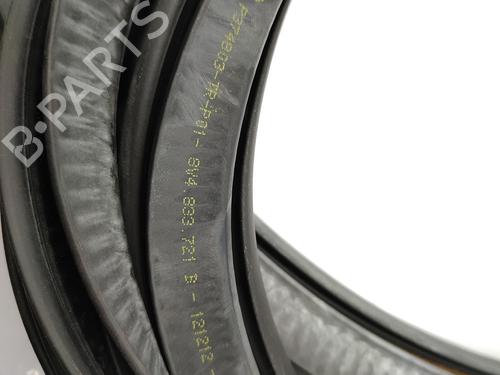 rubber-door-seal-audi-a3-sportback-8va-8vf-2012-2013-2014-2015-2016-2017-2018-2019-2020-2021-23738829 main image