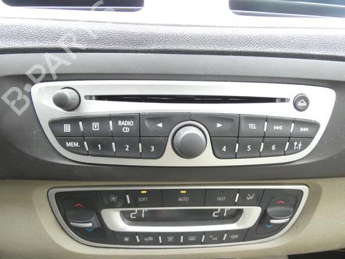Dashboard RENAULT SCÉNIC III (JZ0/1_) 1.9 dCi (JZ0J, JZ1J, JZ1K, JZ1S) | BP23697523C46 - Image 26