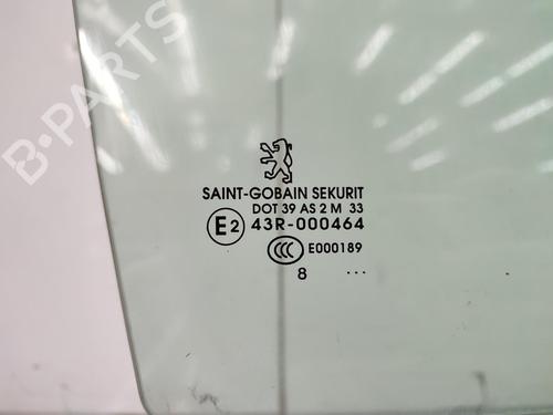 Used Front right door window PEUGEOT 206 Hatchback (2A/C) 1.4 i (75 hp) 23731774