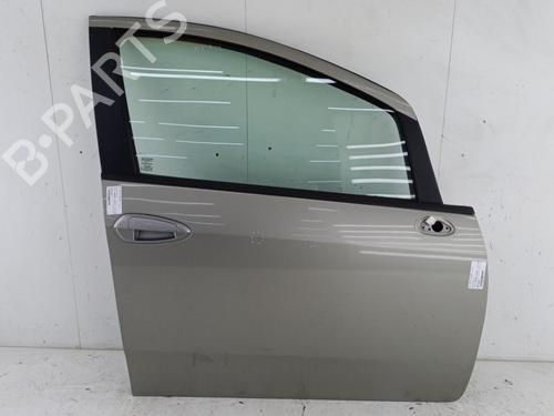 Used Right front door FIAT GRANDE PUNTO (199_) 1.3 D Multijet (75 hp) 23721006