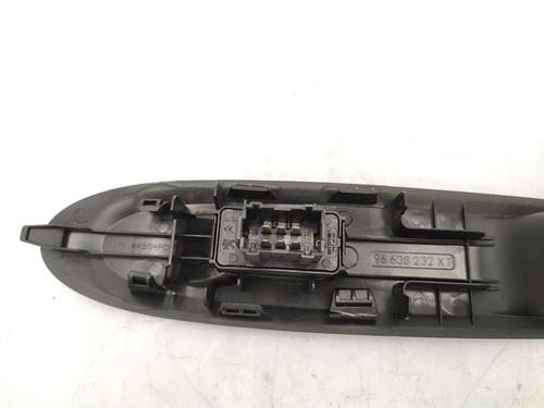 Right front window switch CITROËN DS3 (SA_) 1.6 HDi 110 | BP23721497I26 - Image 2
