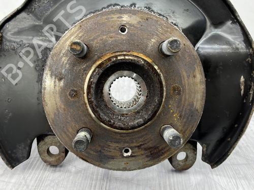 Used Left front steering knuckle Left front steering knuckle ROVER 400 II (RT) 420 D (86 hp) 23707079 23707079