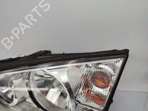 Left headlight FORD MONDEO III (B5Y) 2.0 16V TDDi / TDCi | BP23713157C28 